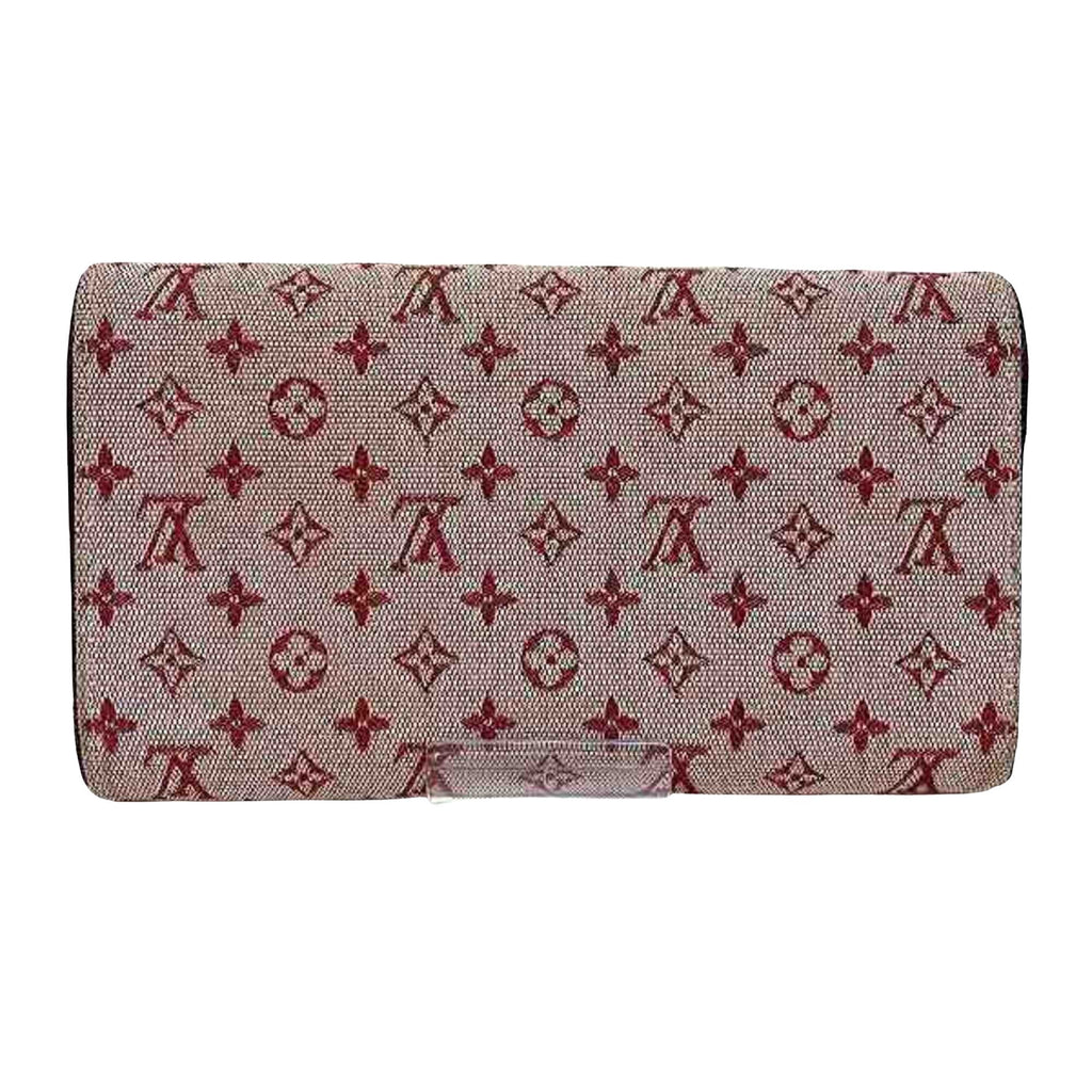 Louis Vuitton International  Canvas Wallet  ()