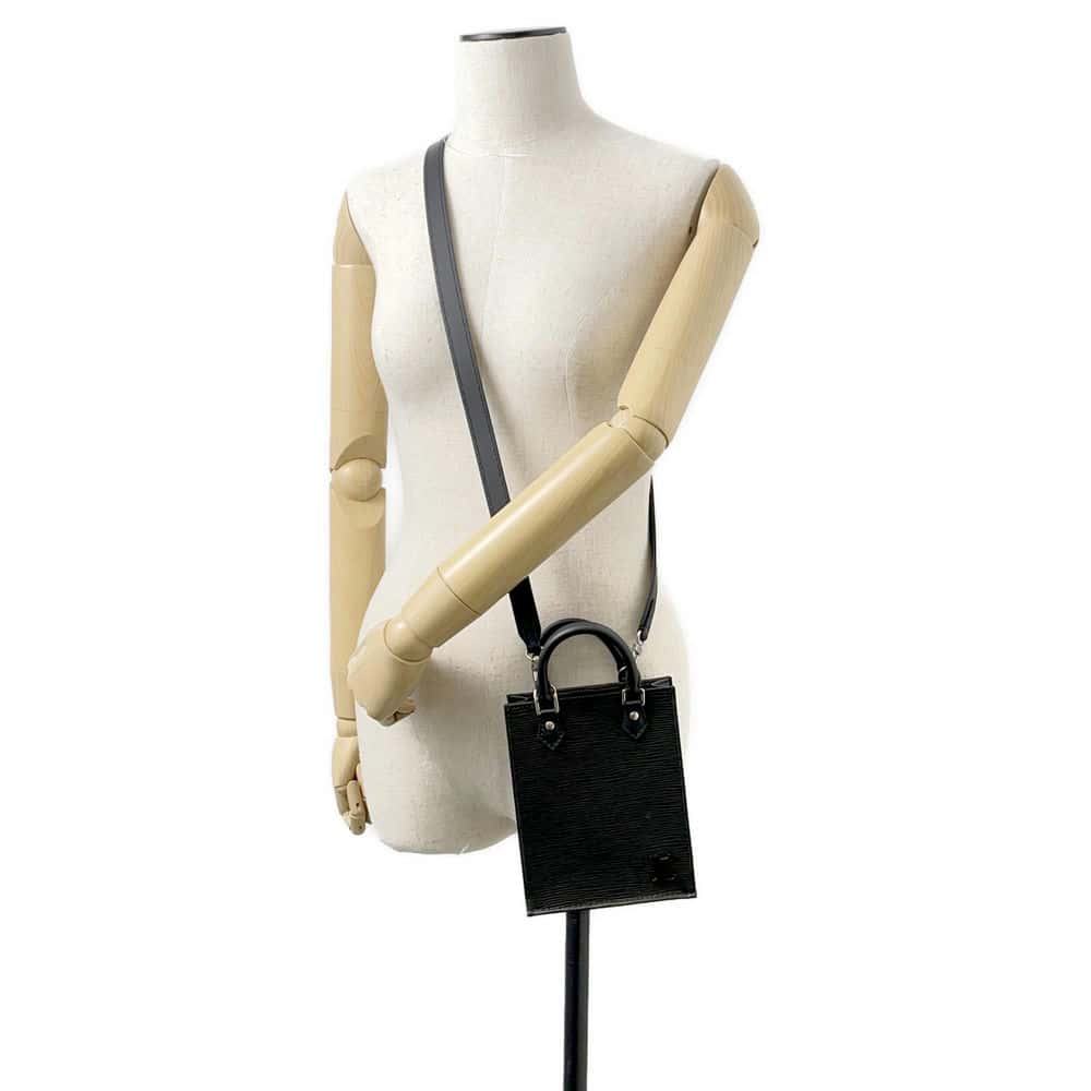 LOUIS VUITTON Petit Sac Plat Noir M69441 Epi Leather