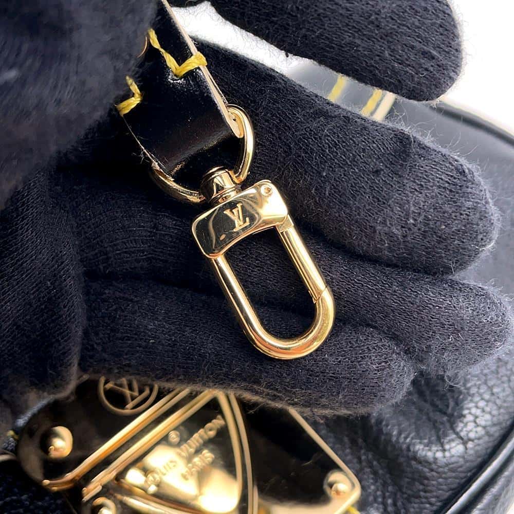 LOUIS VUITTON Precieux Noir M91776 Suhali