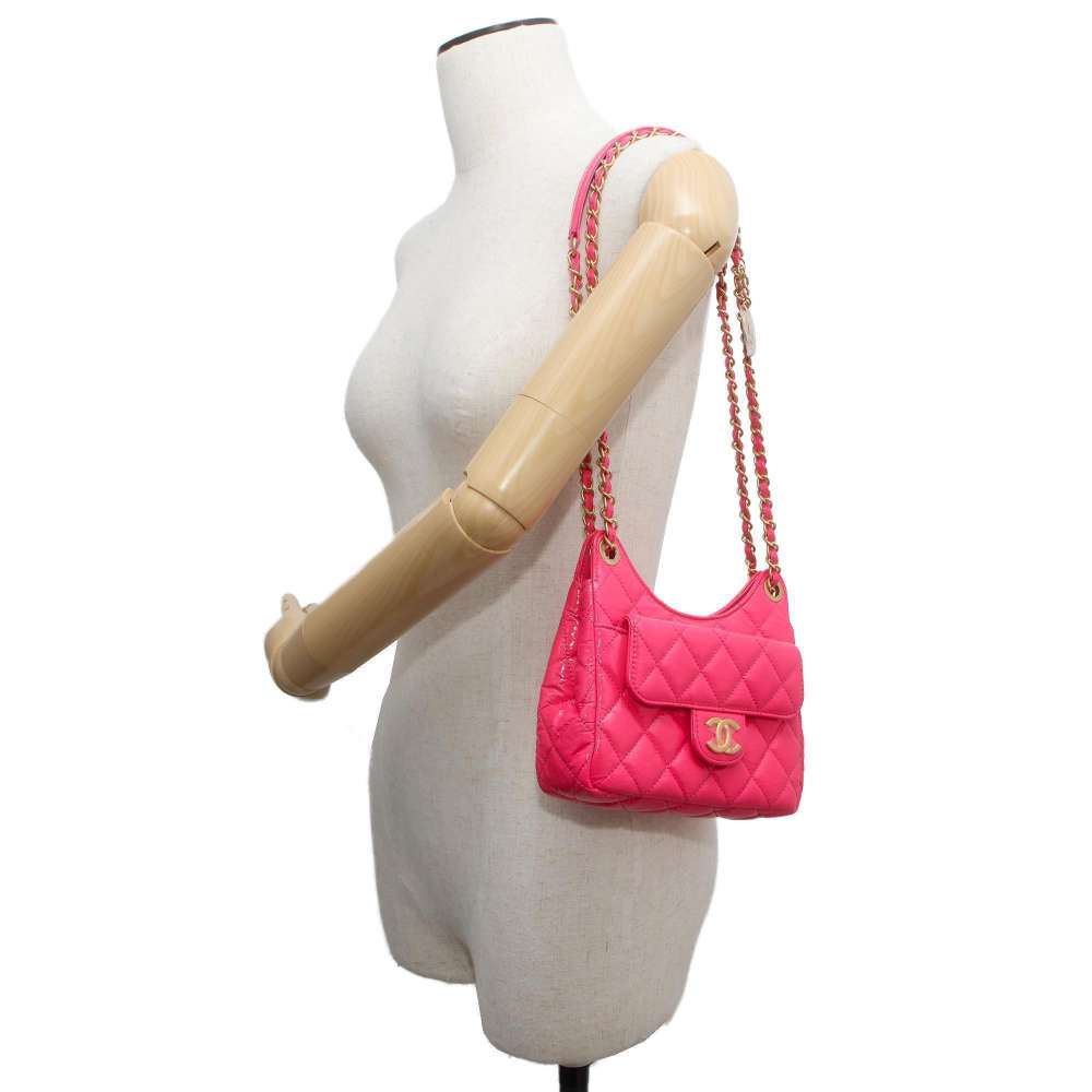 CHANEL Matelasse CC Logo Hobo Bag PinkAS3710 Shiny Calf Leather