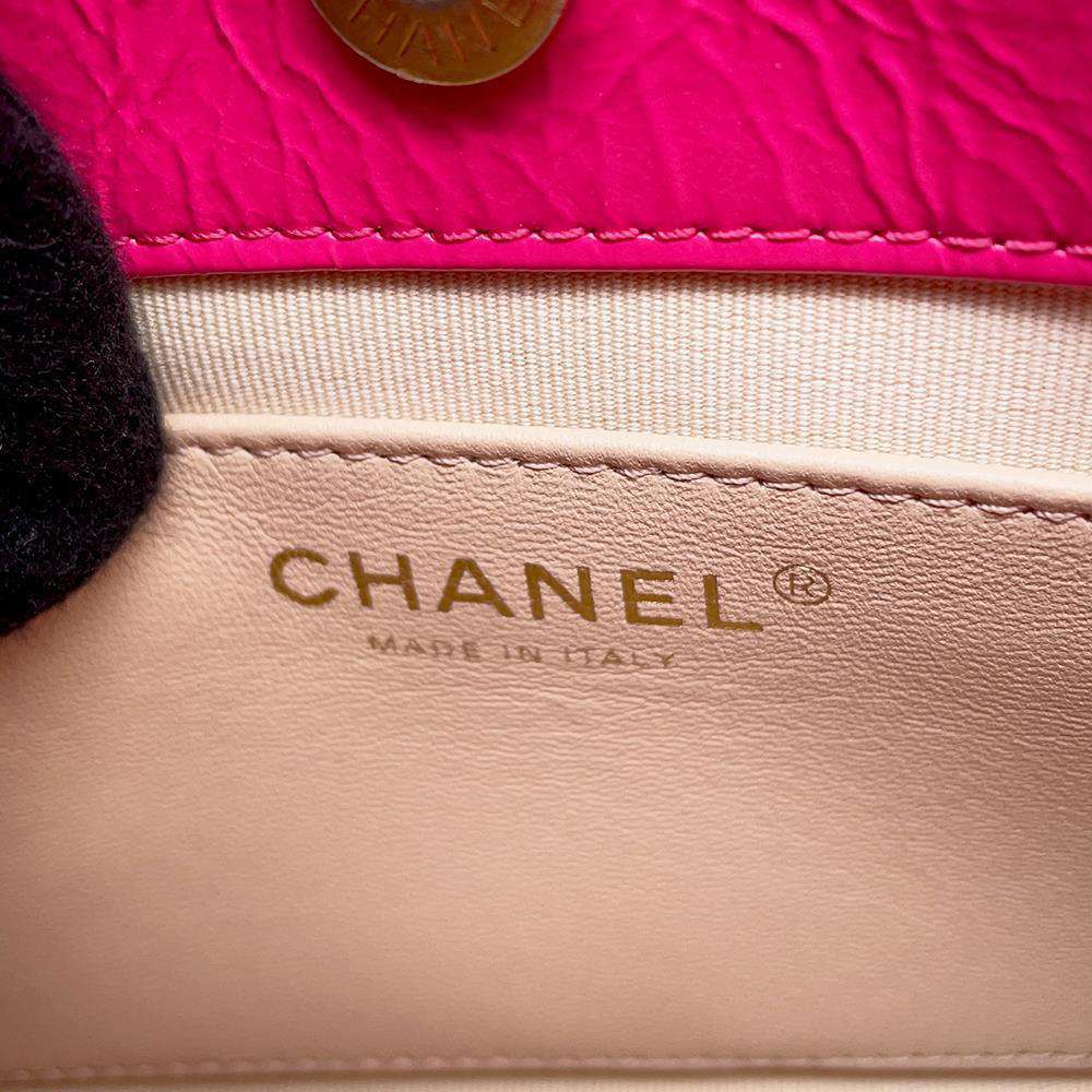 CHANEL Matelasse CC Logo Hobo Bag PinkAS3710 Shiny Calf Leather