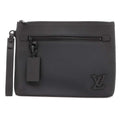 LOUIS VUITTON Pochette・IPAD Noir M69837 Grain Leather