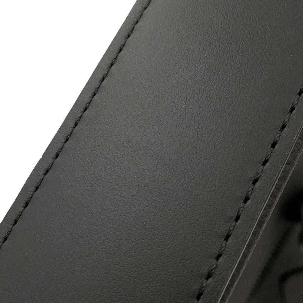 LOUIS VUITTON Pochette・IPAD Noir M69837 Grain Leather