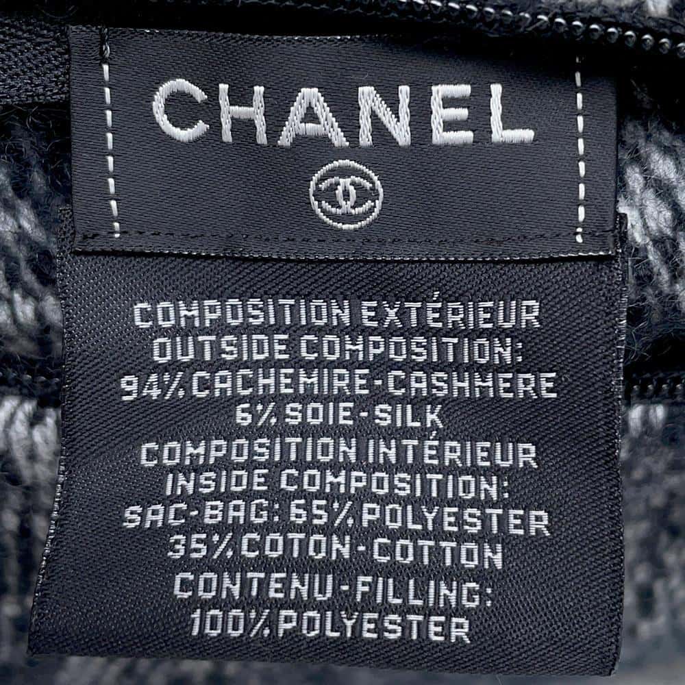 CHANEL CC Logo Cushion Black Cashmere94% Silk6%