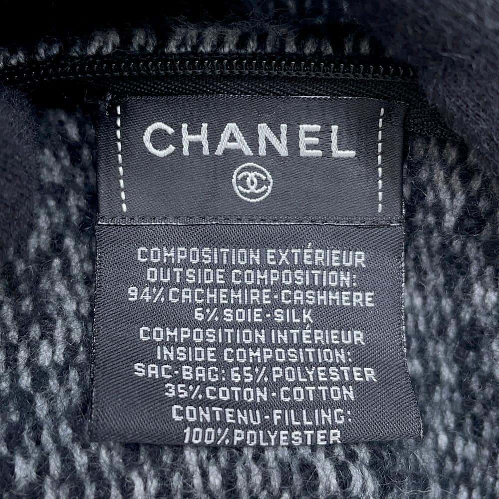 CHANEL CC Logo Cushion Black Cashmere94% Silk6%