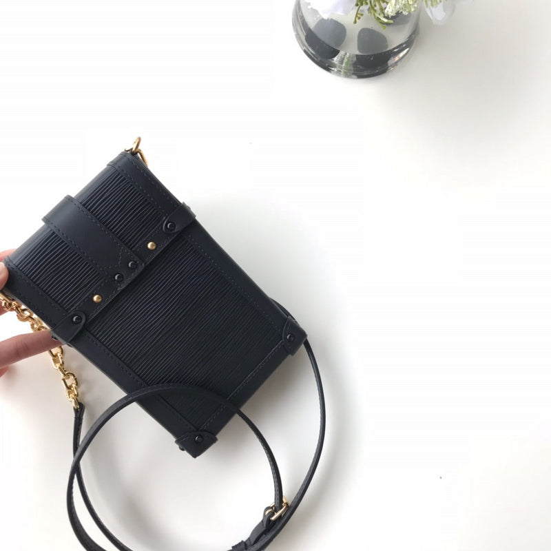 LOV2 Bags - Luxurious Bags  1610