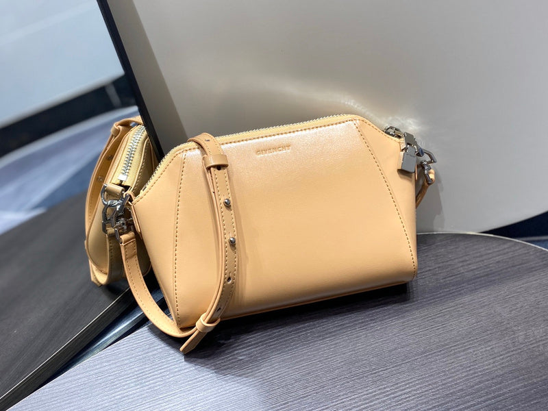 Glamy - GCY Bags - 606