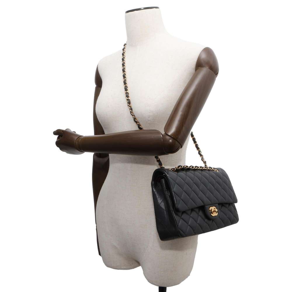 CHANEL Matelasse ChainShoulder Bag BlackA01112 Lambskin Size 25