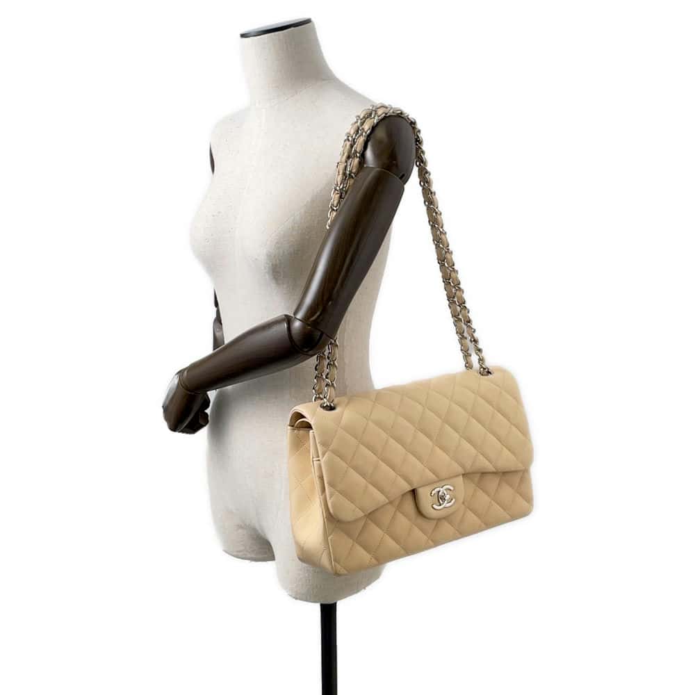 CHANEL Jumbo Matelasse Double Flap Shoulder Bag BeigeA58600 Lambskin Size 30