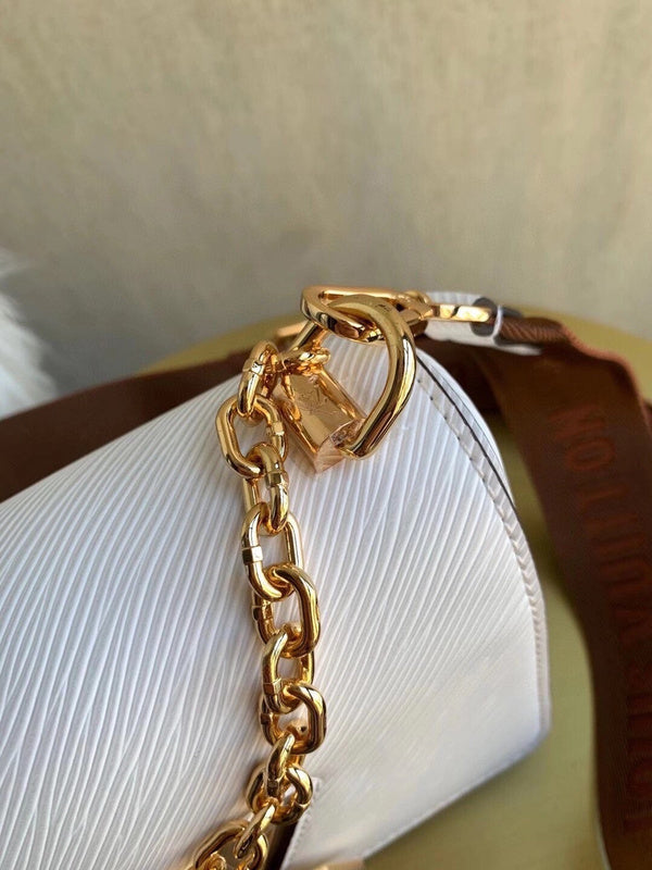 LOV2 Bags - Luxurious Bags  1379