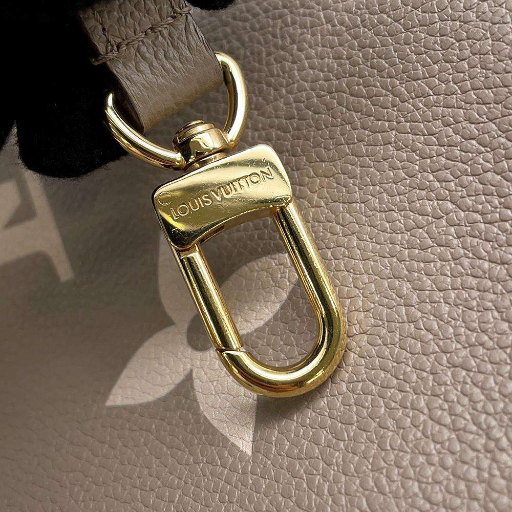 LOUIS VUITTON Neo Noe Tourterelle/Claim M45555 Monogram Empreinte Leather Size MM