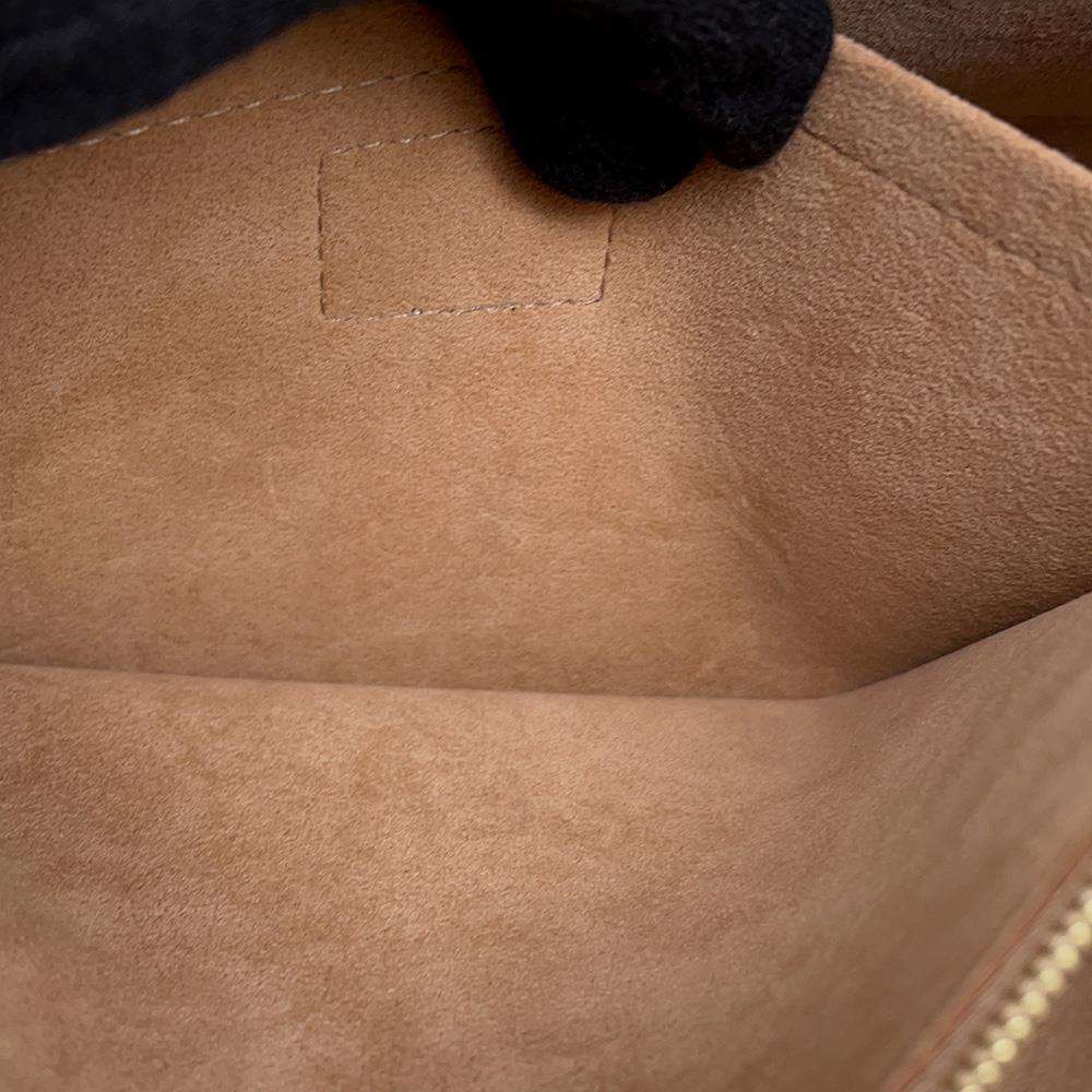 LOUIS VUITTON On My Side Beige M55802 Monogram Mahina Calf Leather Size MM