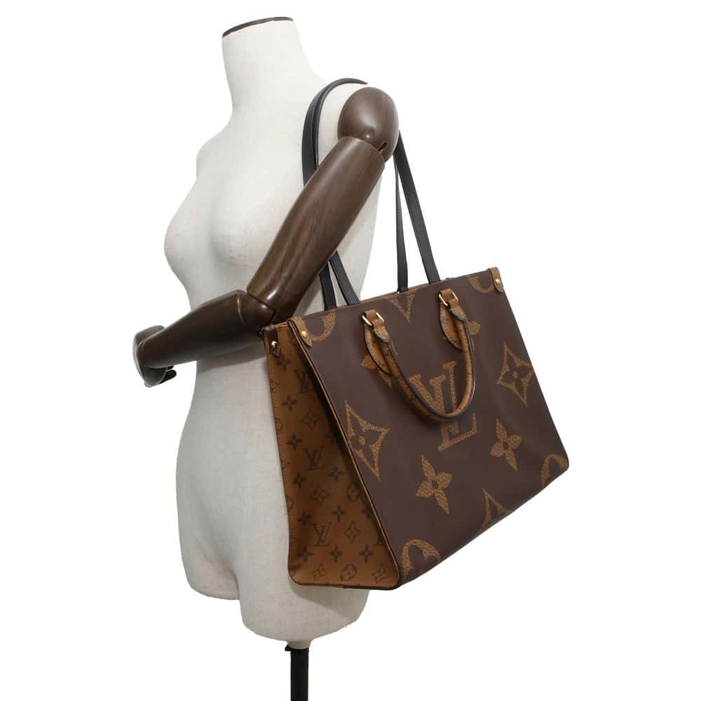 LOUIS VUITTON Onthego Red M45321 Monogram Monogram Reverse Canvas Monogram Giant Size MM
