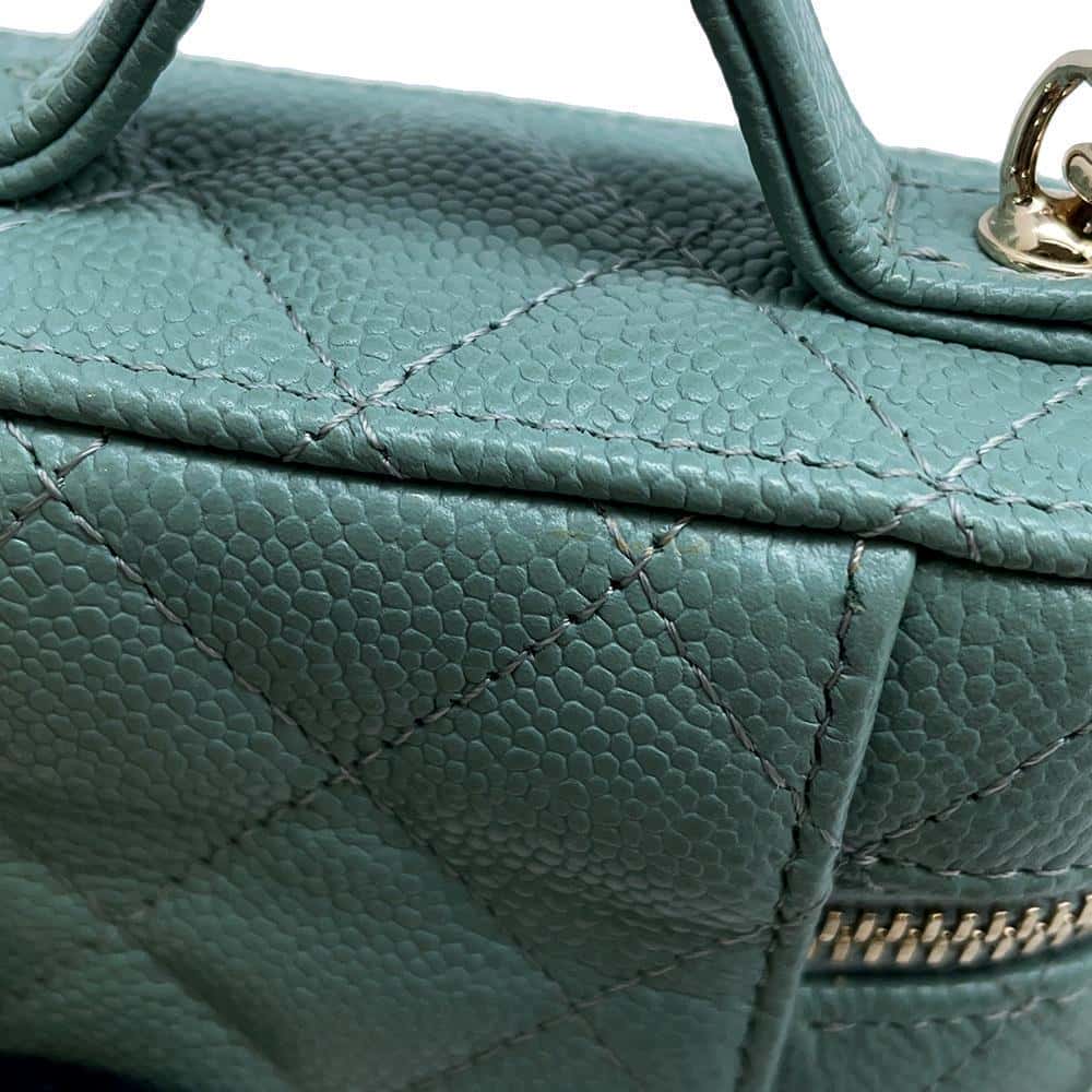 CHANEL Small Vanity Shoulder Bag GreenAP2503 Caviar Leather