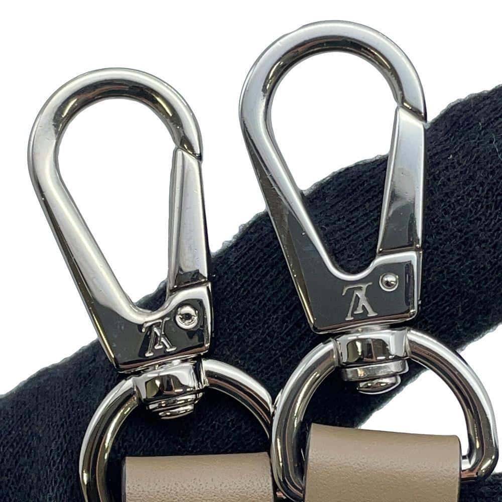 LOUIS VUITTON Omea Galet M55031 Monogram Mahina