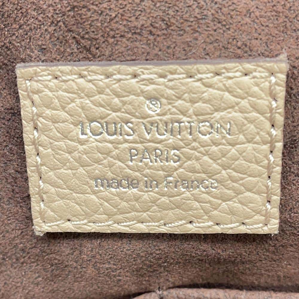 LOUIS VUITTON Omea Galet M55031 Monogram Mahina