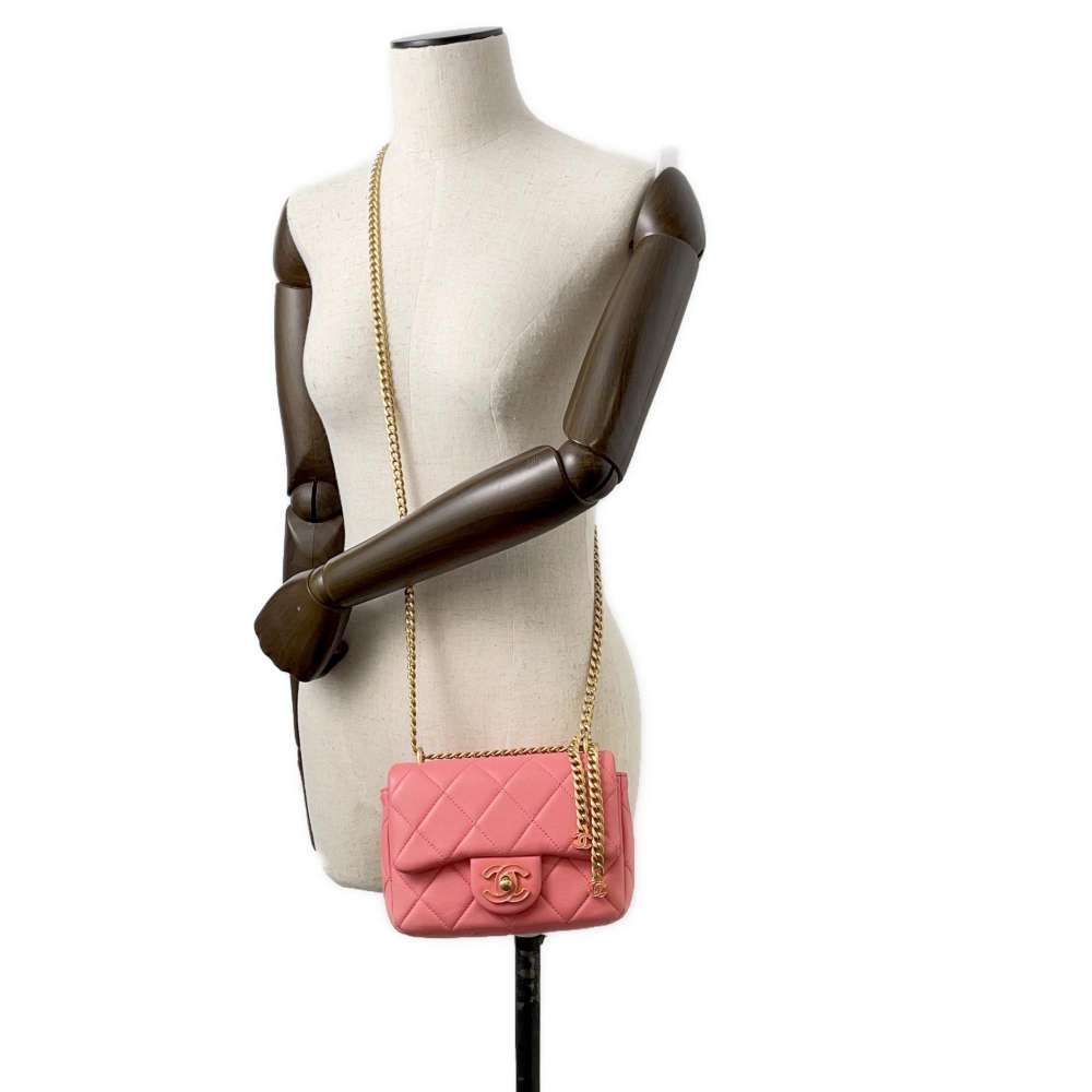 CHANEL Matelasse ChainShoulder Bag PinkAS3114 Lambskin