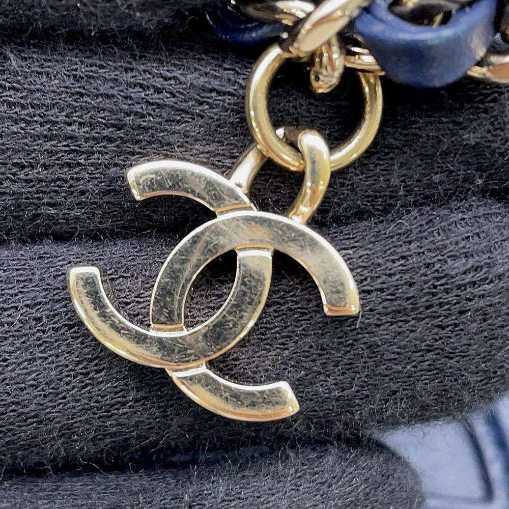 CHANEL CC Logo ChainShoulder Bag NavyAS0321 Leather