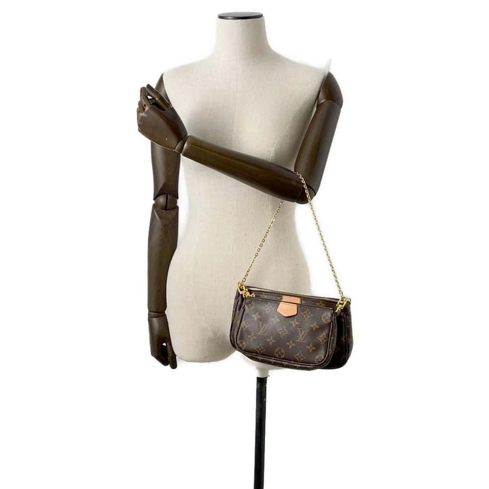 LOUIS VUITTON Multi Pochette Accessoires Rose claire M44840 Monogram