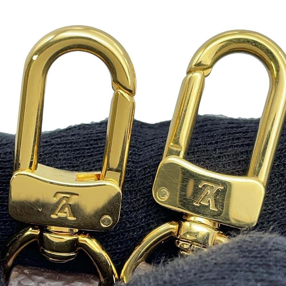 LOUIS VUITTON Multiie Pochette Green M80091 Monogram