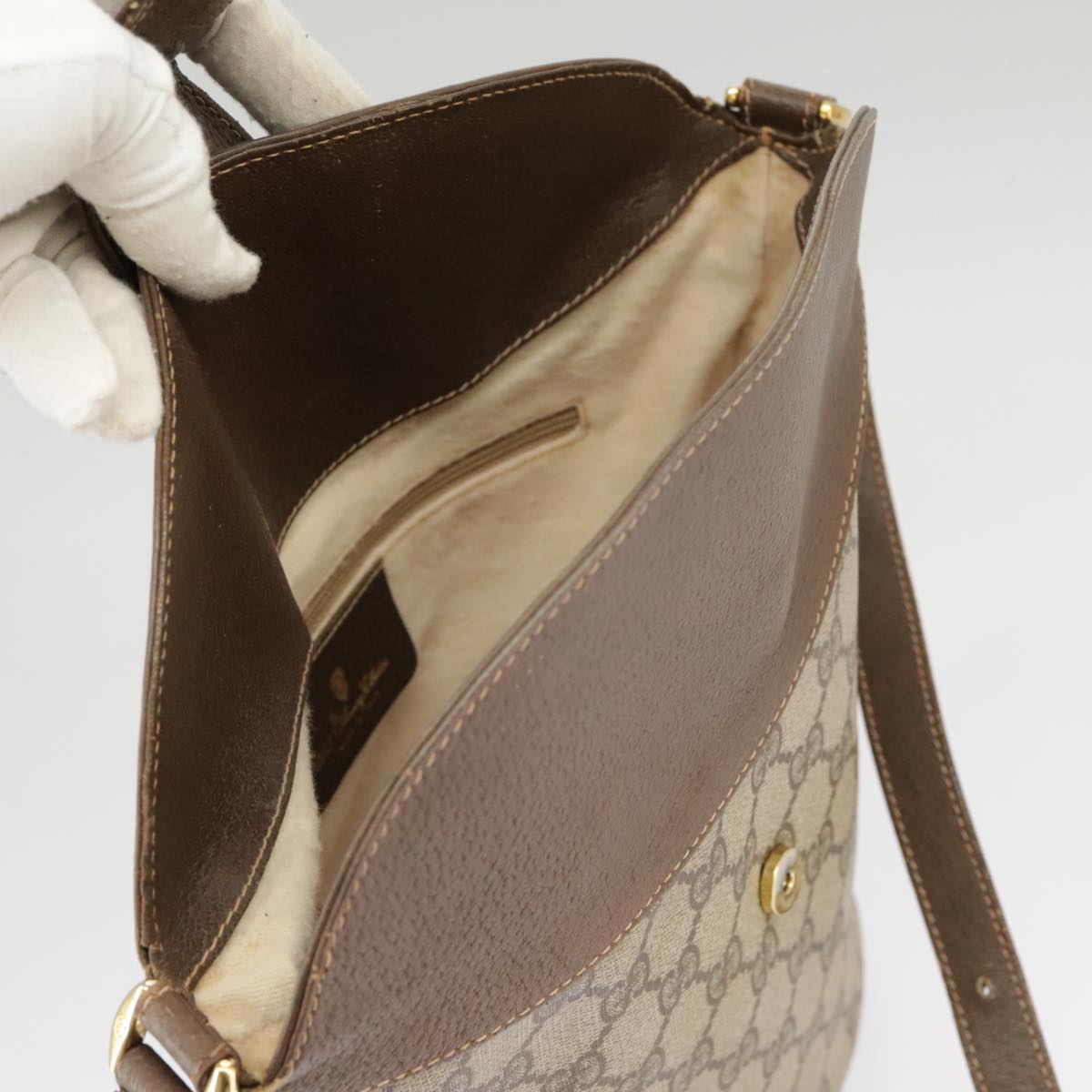 GUCCI GG Supreme Shoulder Bag PVC Beige Gold Web Sherry Line 98280