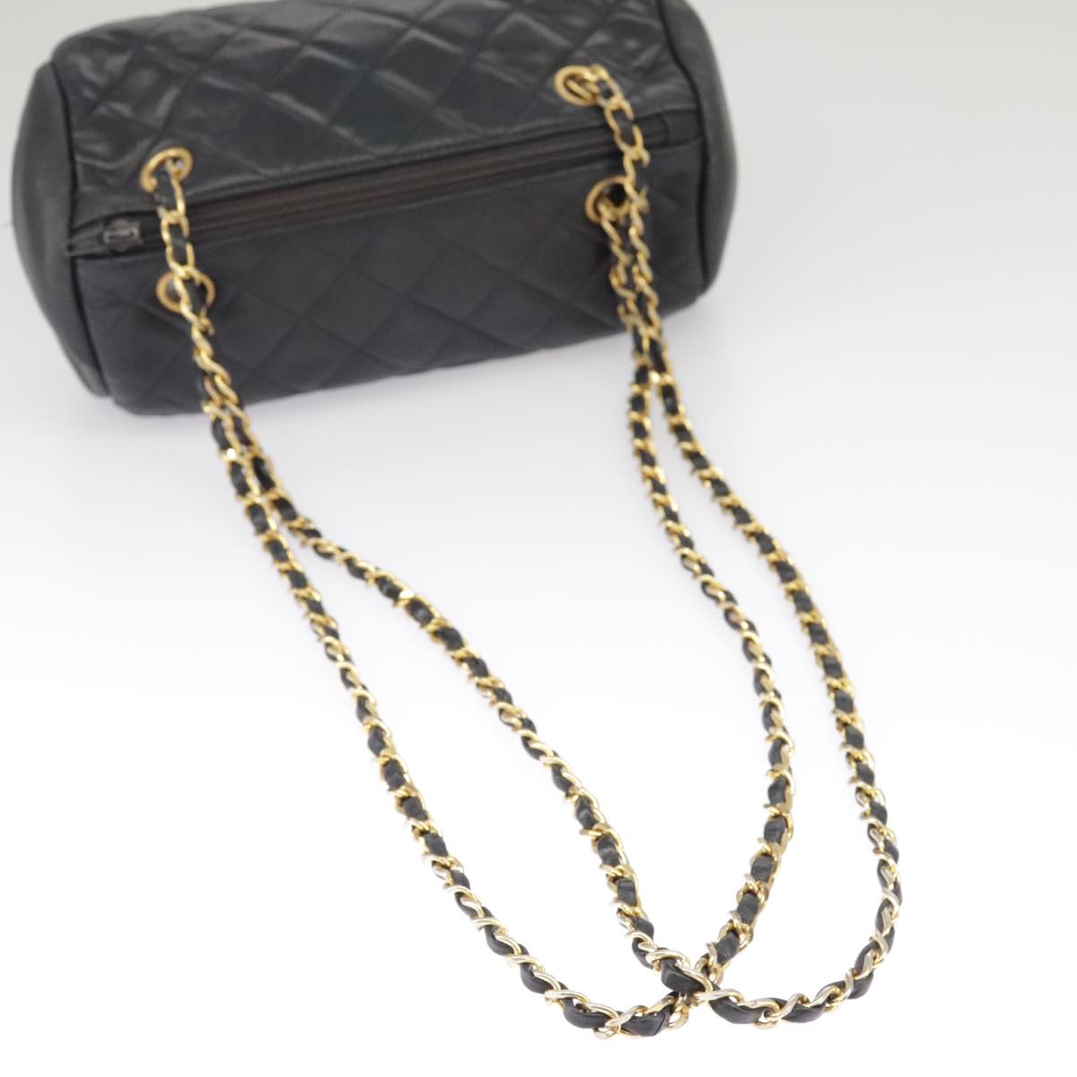 CHANEL Matelasse Chain Shoulder Bag Leather Navy Gold CC 98296