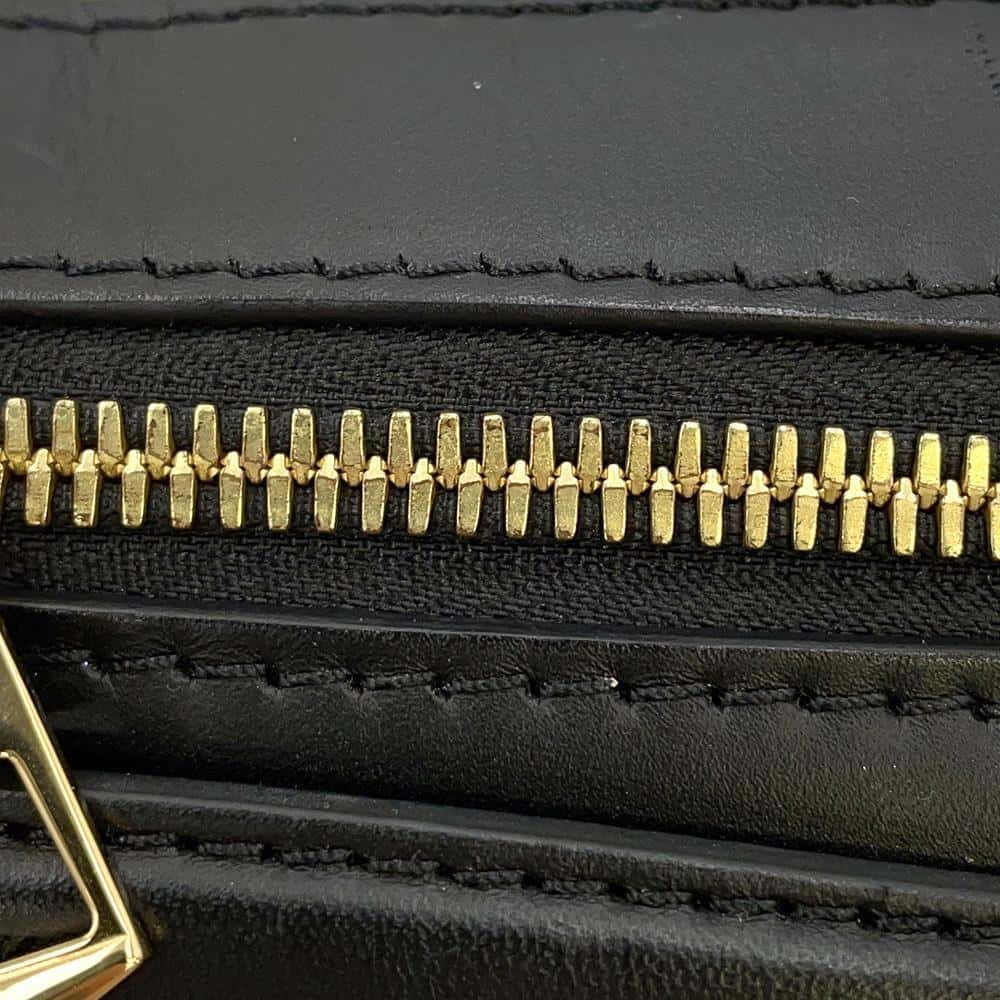 LOUIS VUITTON Saintonge Noir M43555 Monogram
