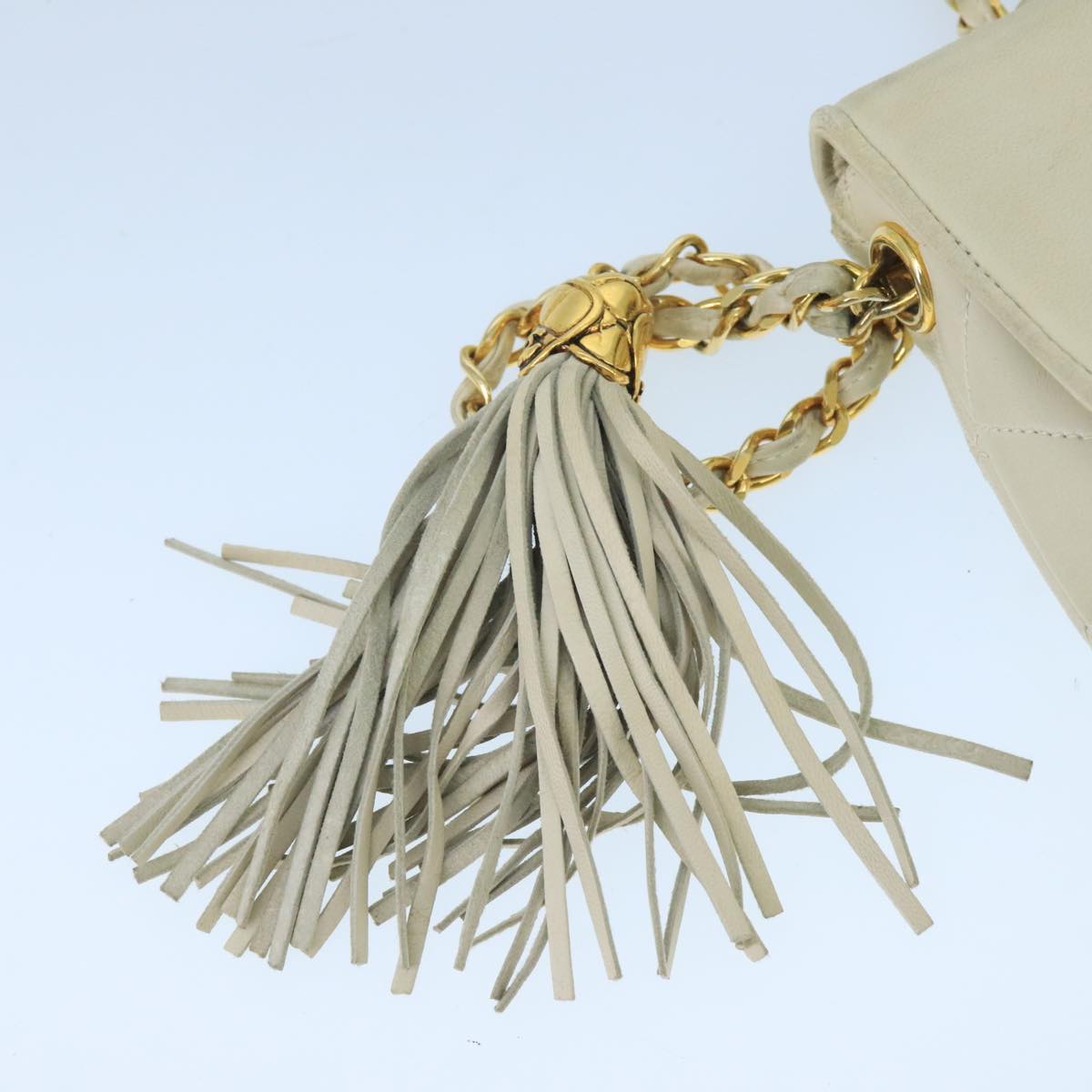 CHANEL Matelasse Chain Shoulder Bag Lamb Skin White Gold CC 98413