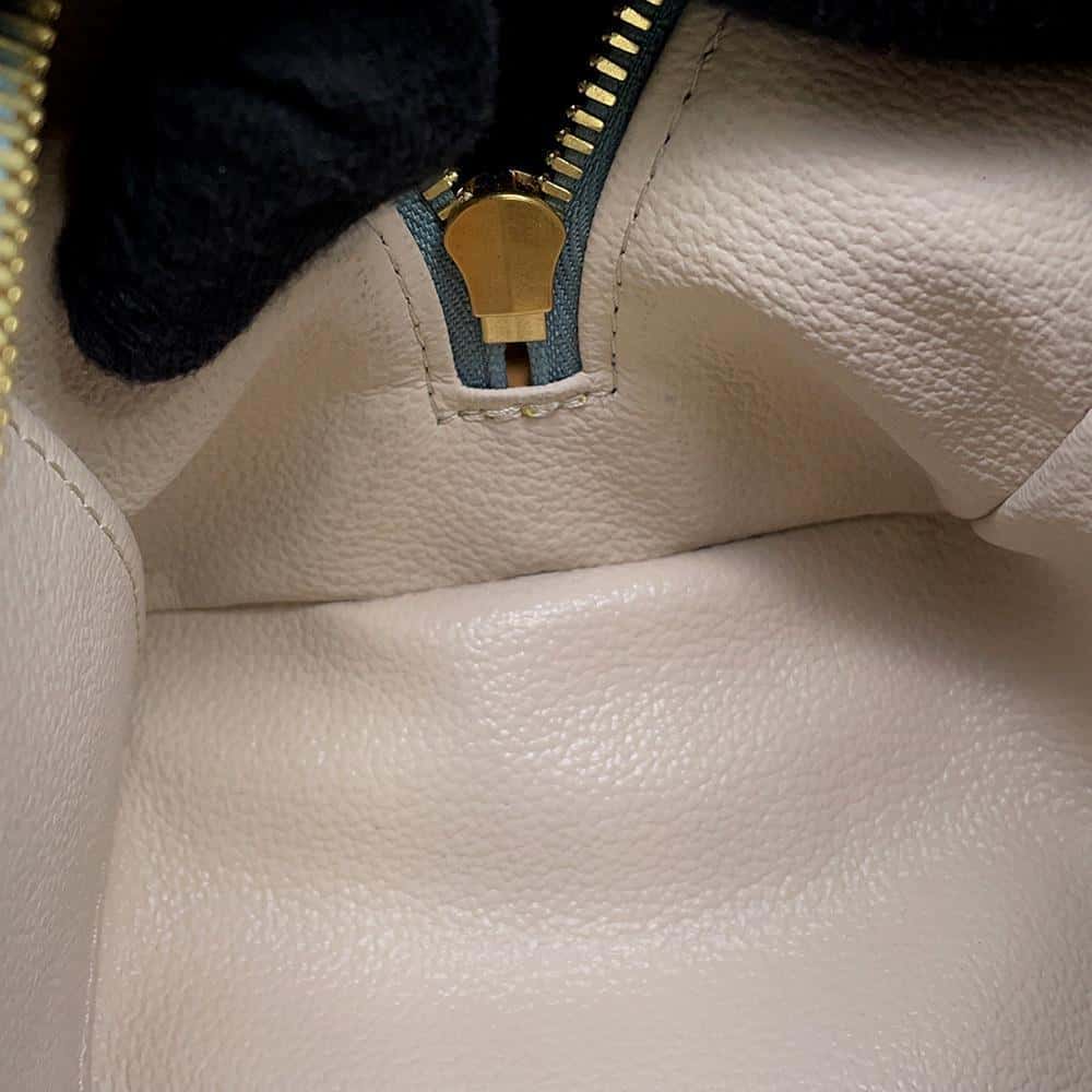 LOUIS VUITTON Rocker Dopp Kit Blue N40753 Damier・Denim 3D