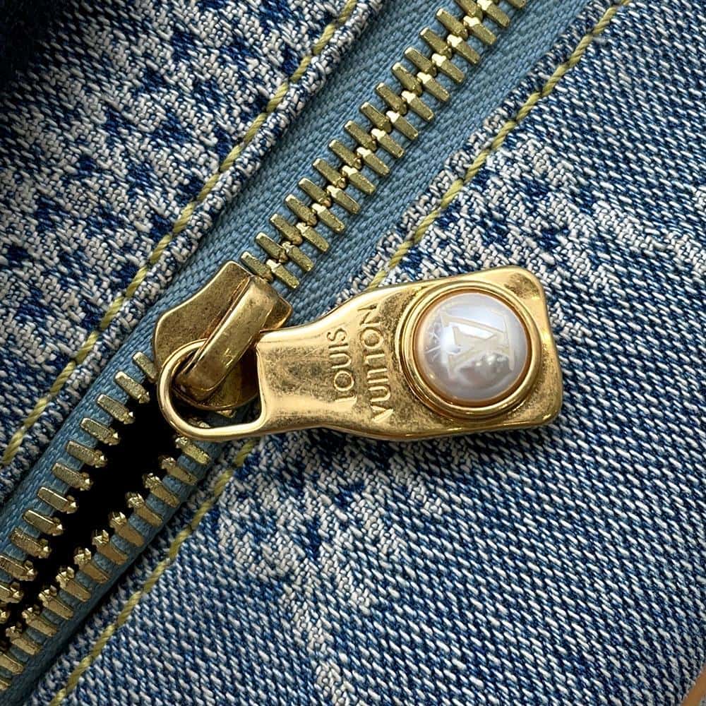 LOUIS VUITTON Rocker Dopp Kit Blue N40753 Damier・Denim 3D