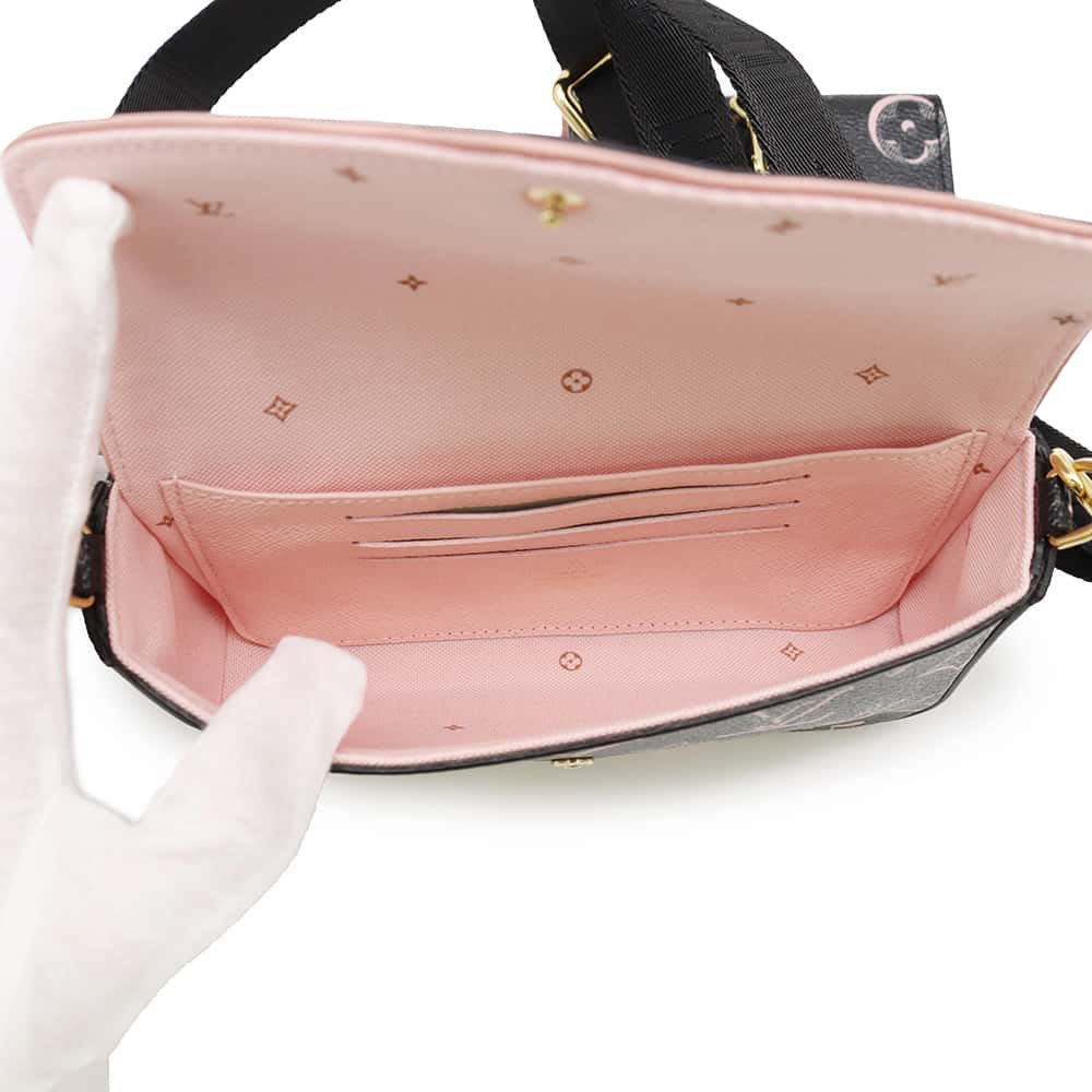 LOUIS VUITTON Multiie Pochette Noir/Pink M81471 Monogram