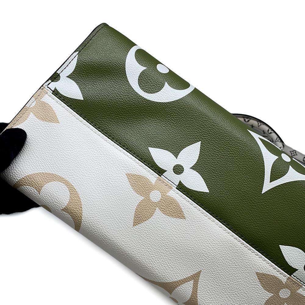 LOUIS VUITTON Onthego Creme/Khaki/Beige M44571 Monogram / Giant Size GM