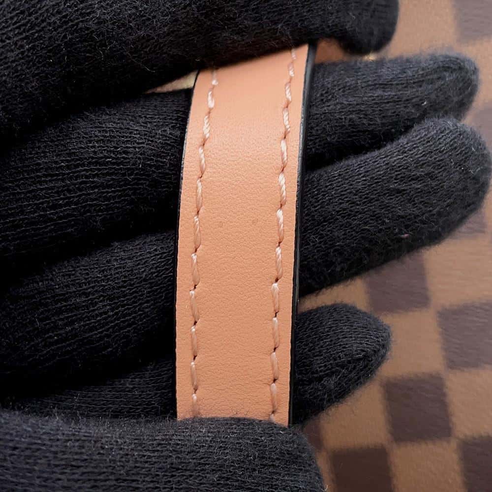 LOUIS VUITTON Neonoe Venus N40198 Damier Ebene Canvas