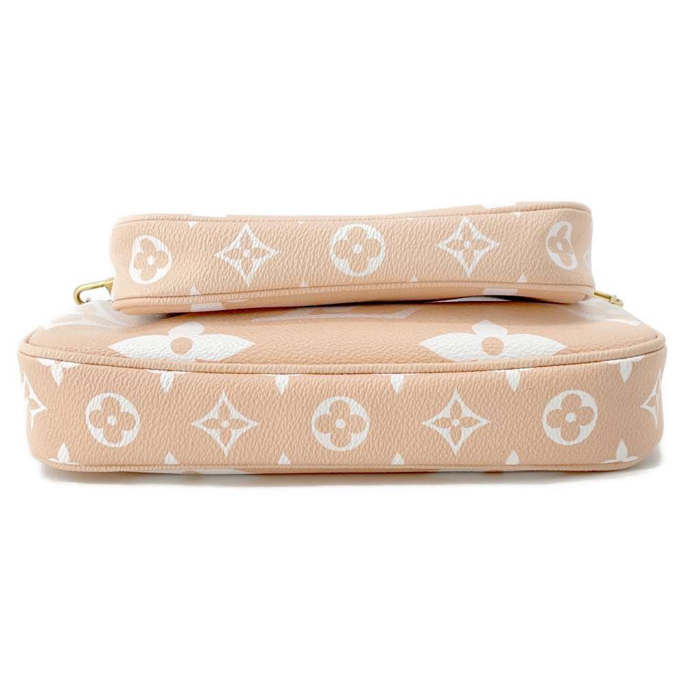 LOUIS VUITTON Multi Pochette Accessoires Bloom M57634 Monogram / Giant