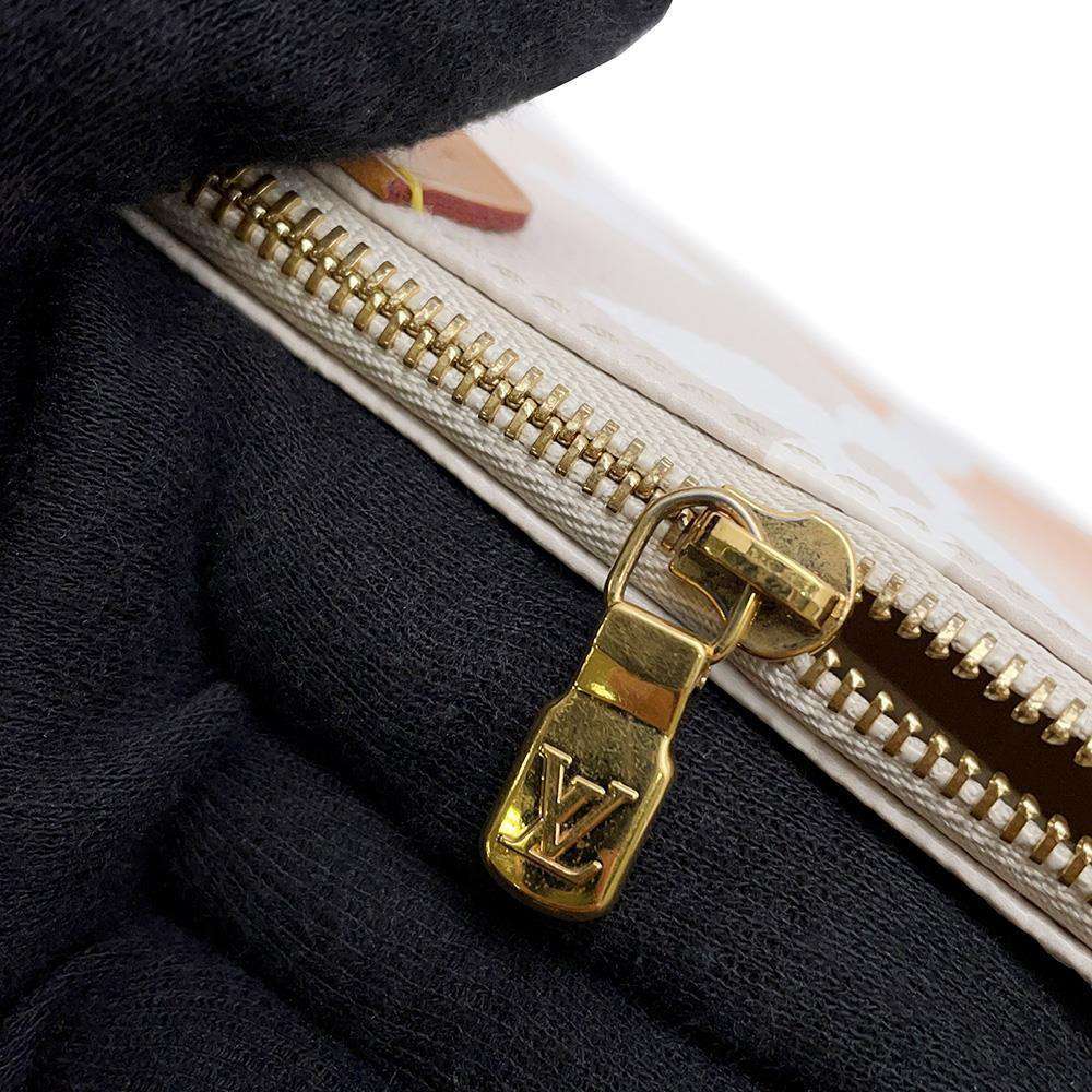 LOUIS VUITTON Multi Pochette Accessoires Bloom M57634 Monogram / Giant