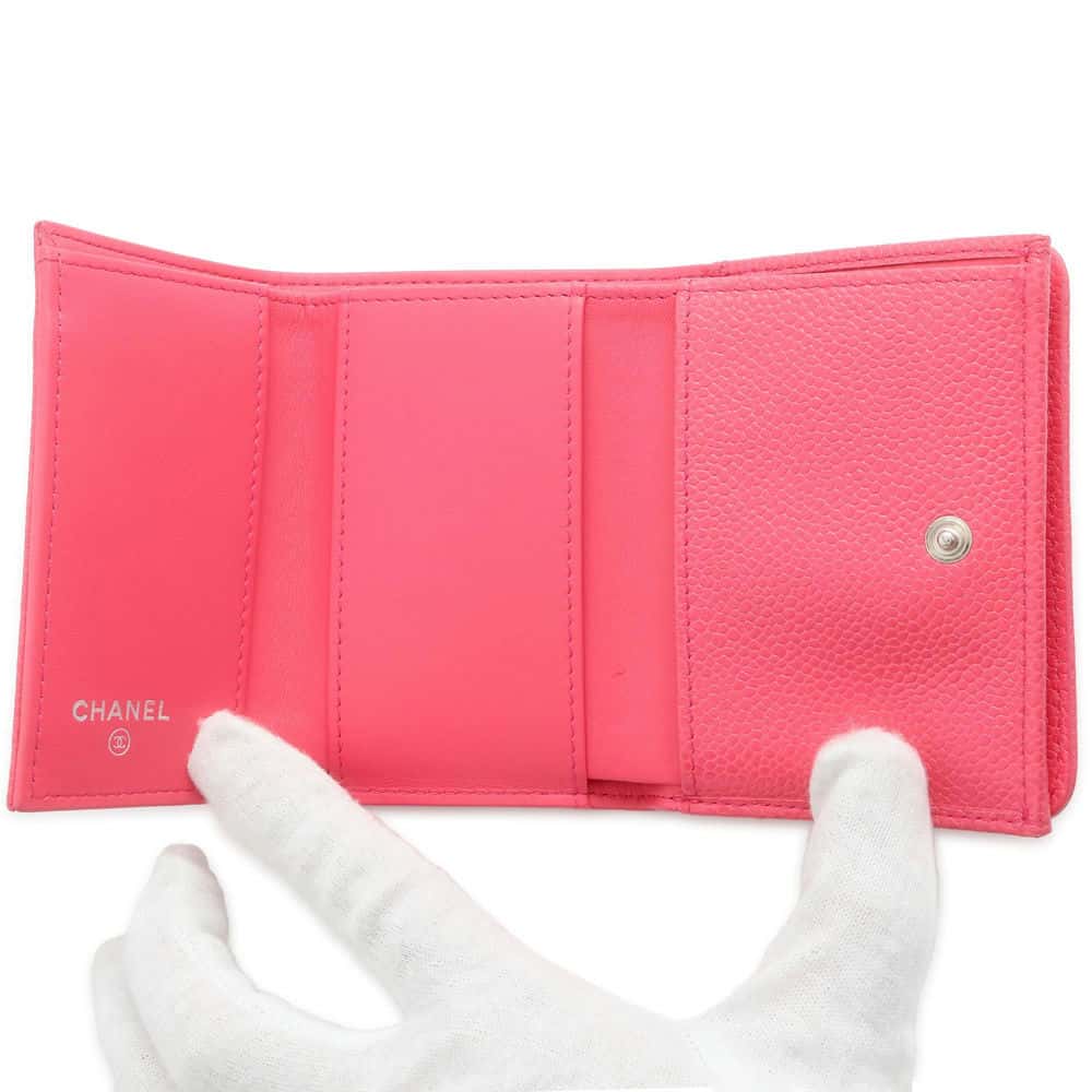 CHANEL Camellia Embossed Flap Tri-Fold Compact Wallet PinkAP0116 Caviar Leather