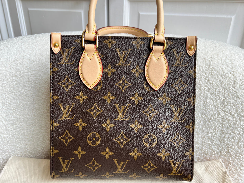 Louis Vuitton Sac Plat BB (RRP £1,820)