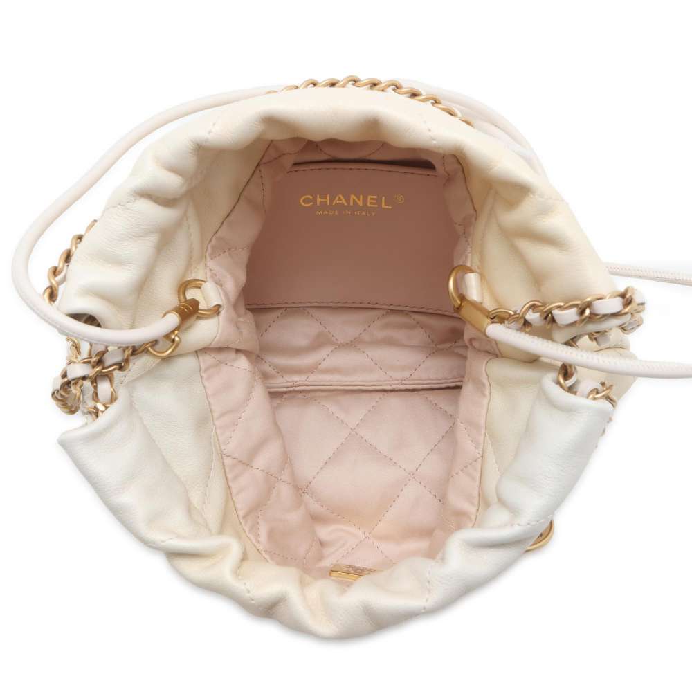 CHANEL CHANEL 22 Handbag Ivory/GradationAS3980 Leather Size Mini