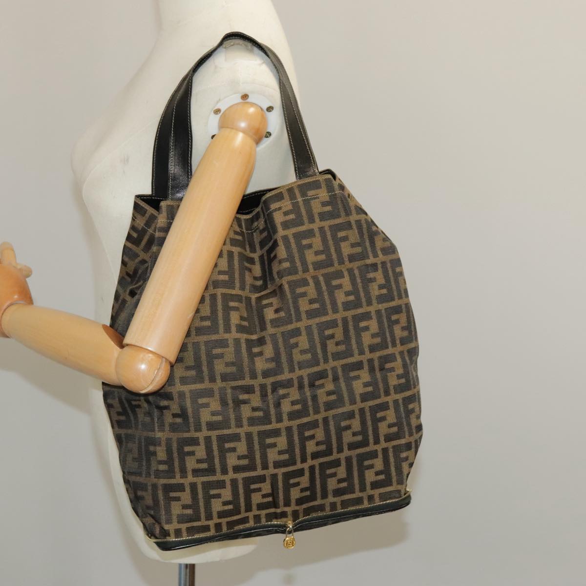 FENDI Zucca Canvas Tote Bag Brown Black gold 98581