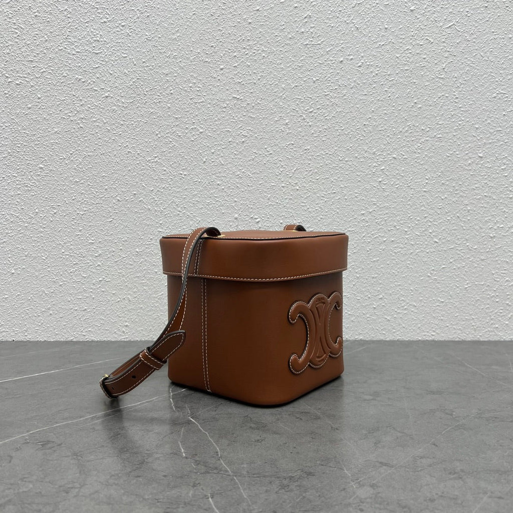 GLAMI MeGLAMIum Box Cuir Triomphe Tan For Women 6in/16cm 199253DU3.04LU