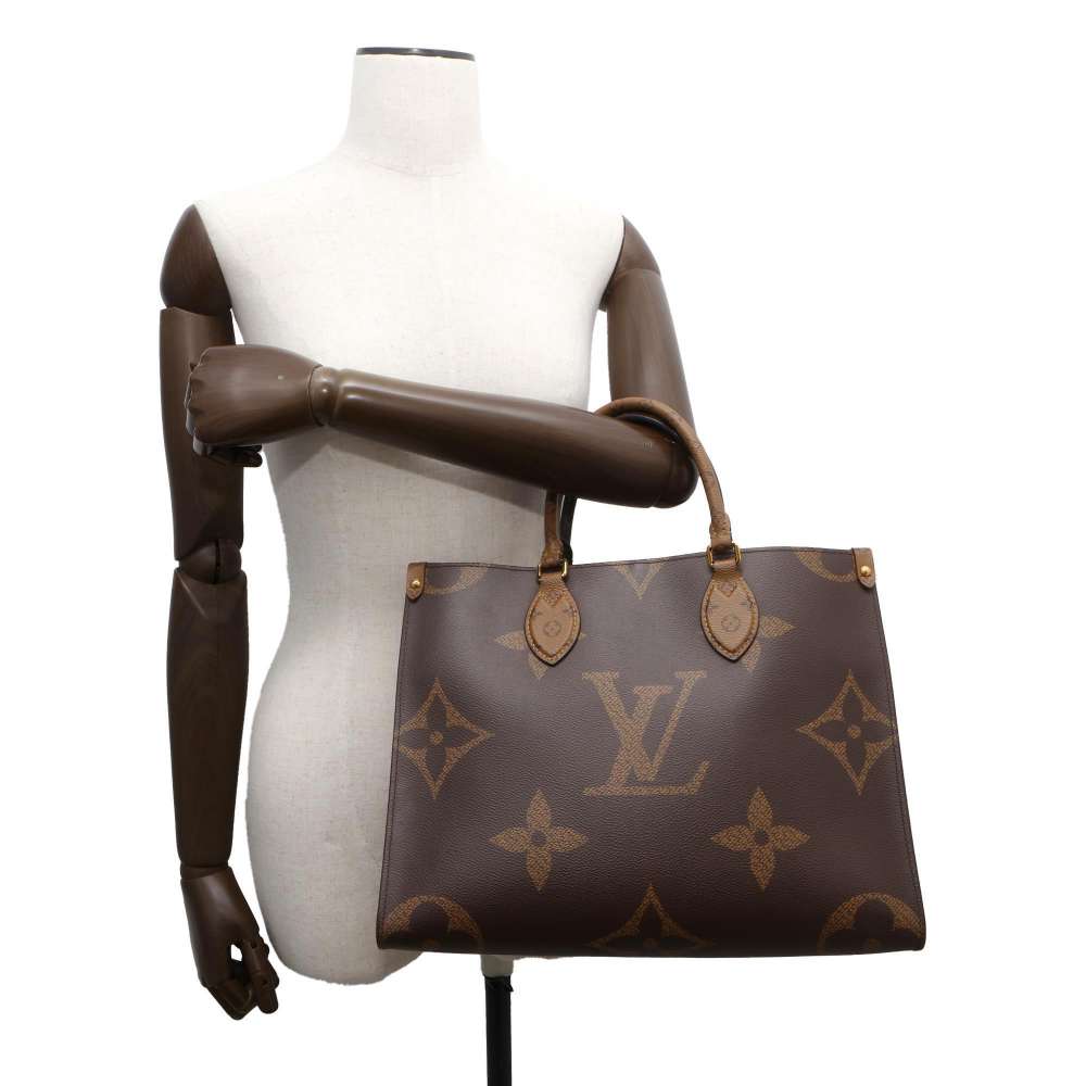LOUIS VUITTON Onthego Red M45321 Monogram Monogram Reverse Canvas Monogram Giant Size MM