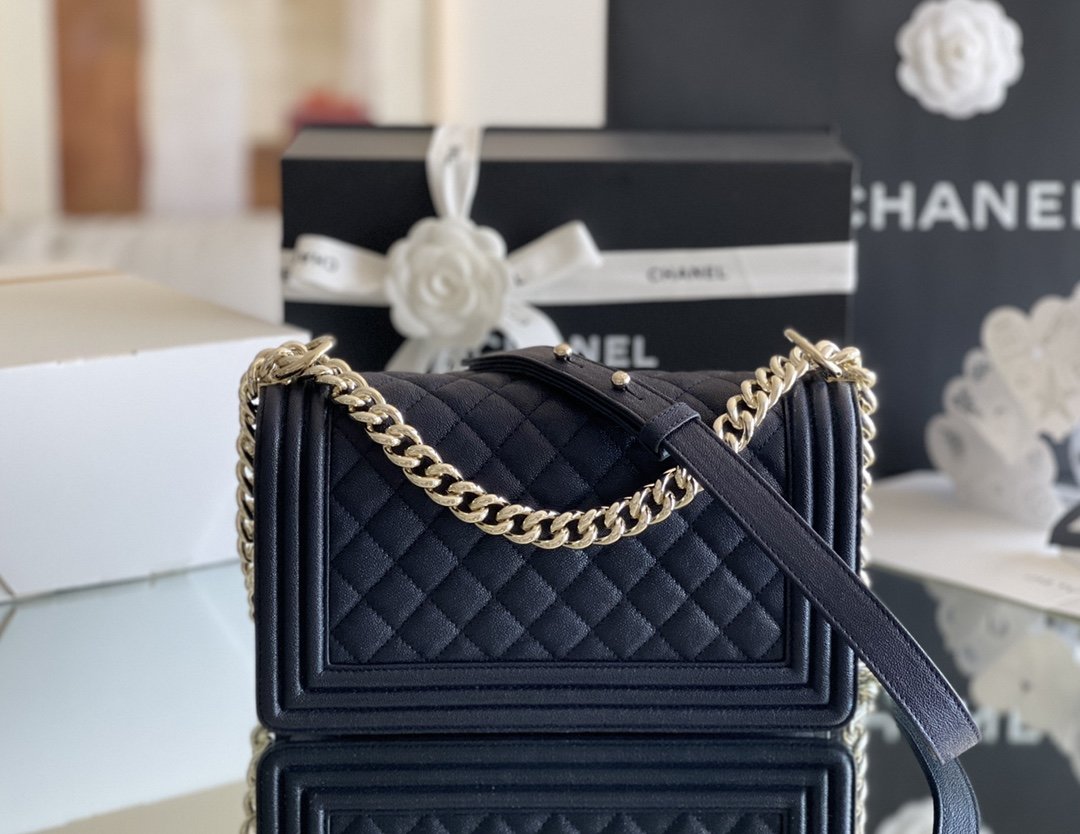 CHLMedium Boy Handbag Dark Blue For Women 9.8in/25cm A67086