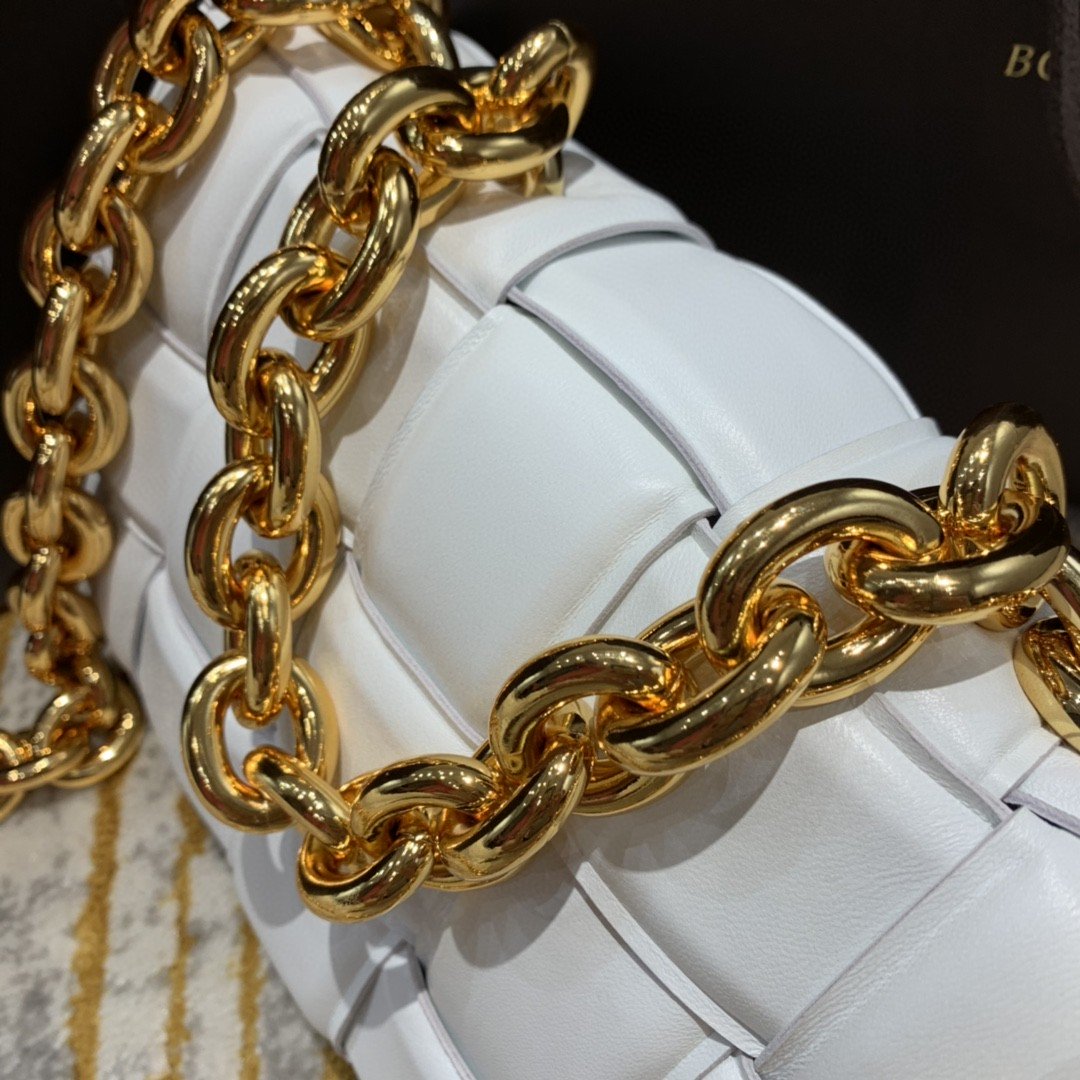 GLAMI Chain Cassette Bag For Women 10.2in/26cm In White 631421VBWZ09143
