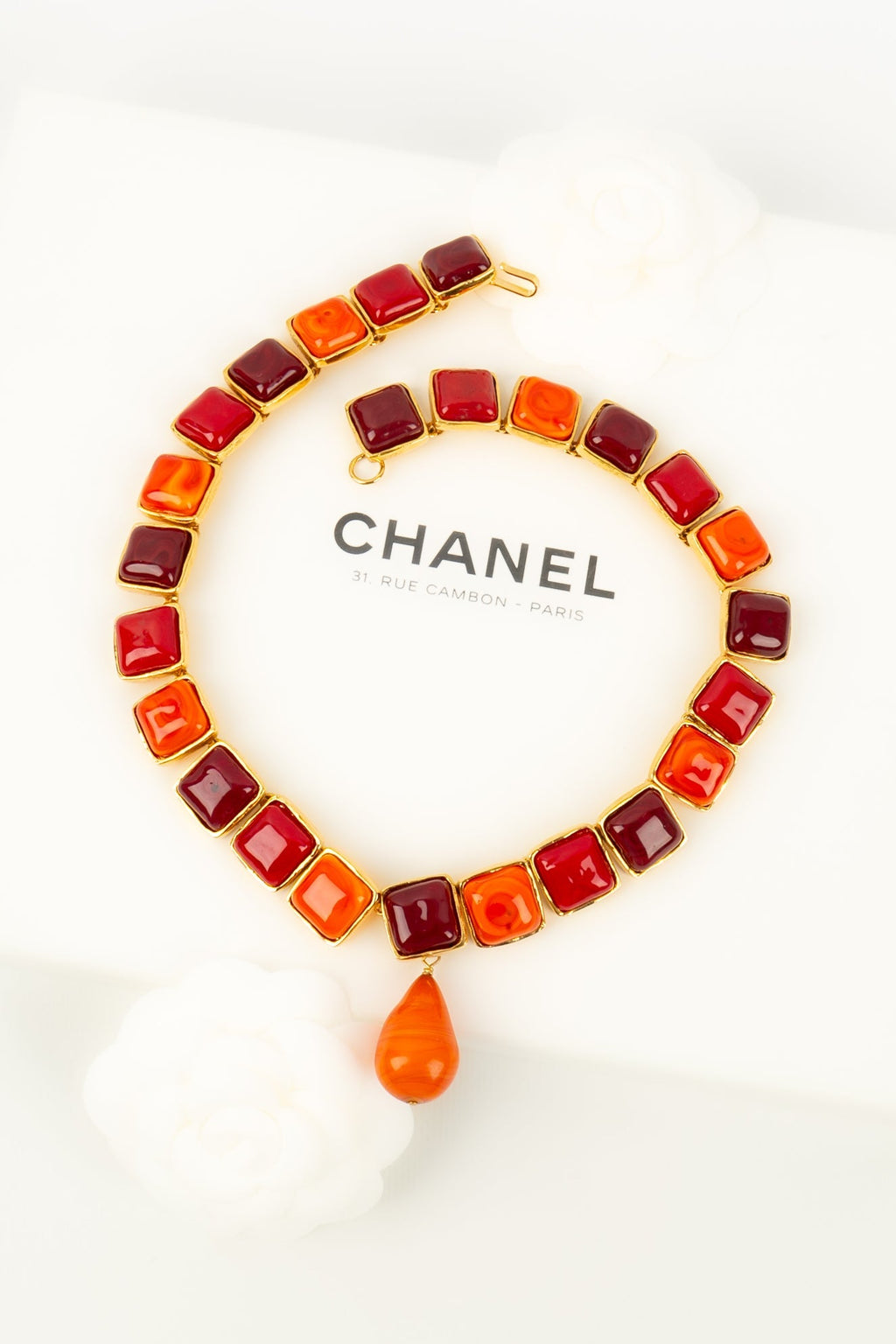 Collier en pÃƒÆ’Ã‚Â¢te de verre Chanel 1990s