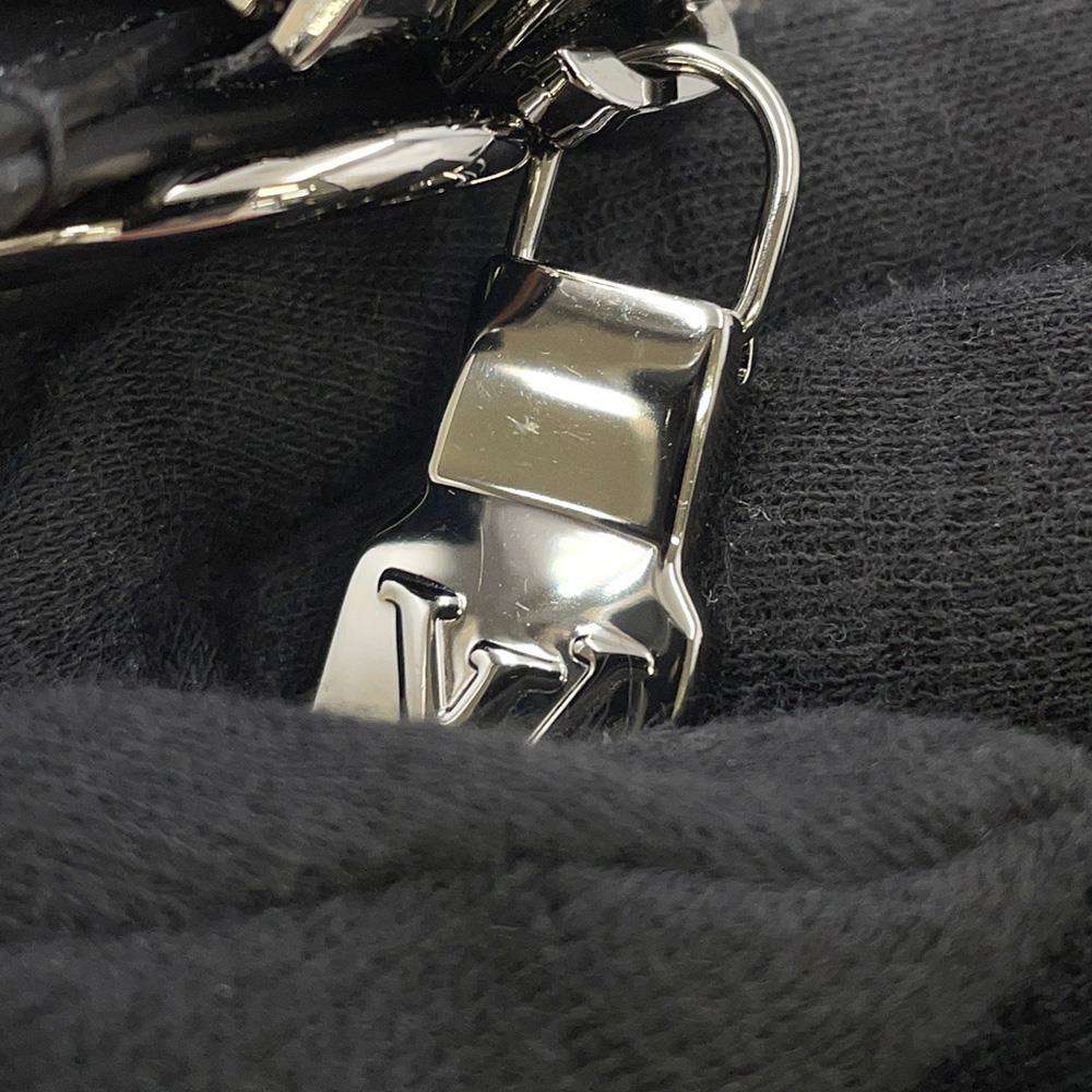 LOUIS VUITTON Sac Plat Noir M46456 Monogram Eclipse