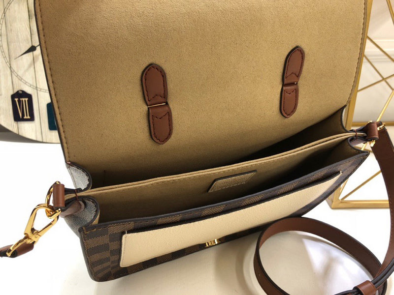 LOV2 Bags - Luxurious Bags  1879