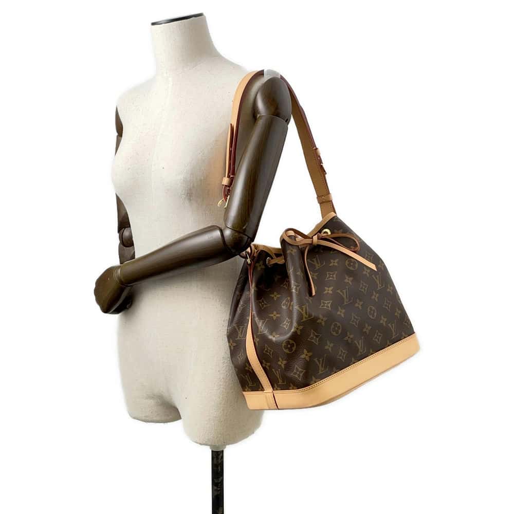 LOUIS VUITTON Petit Noe Brown M40818 Monogram
