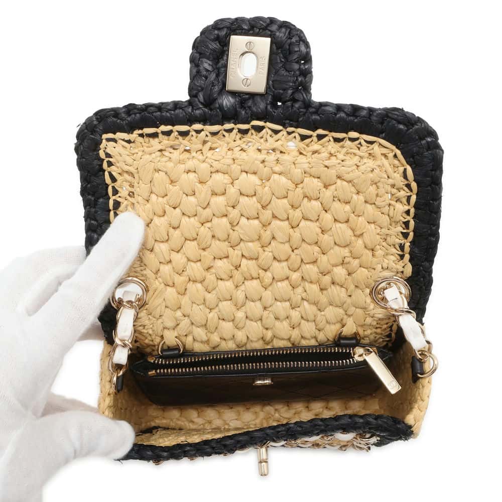 CHANEL 2024 Cruise Collection Mini Flap Bag Black/White/BeigeAS4556 Blade Raffia Lambskin Size Mini