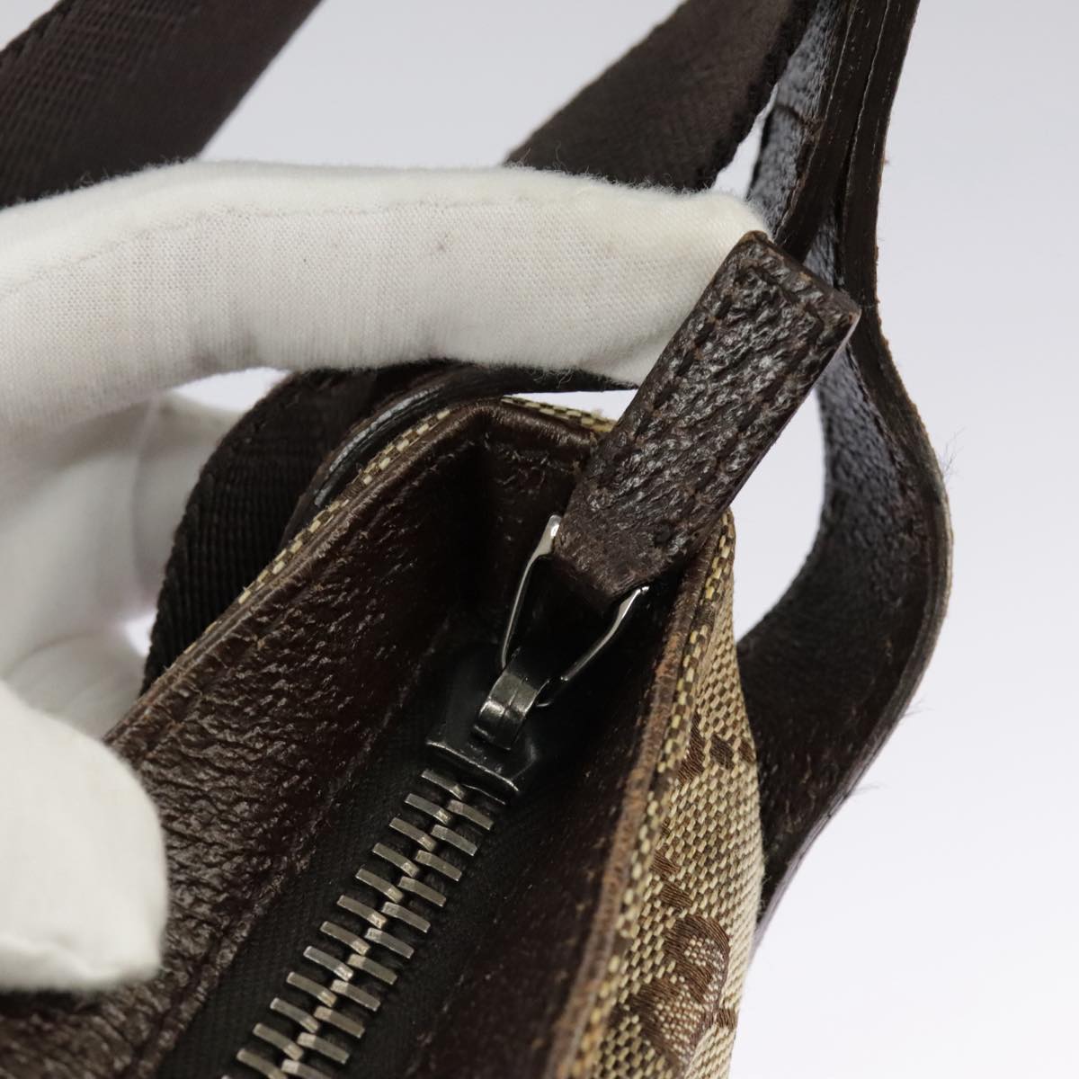 GUCCI GG Canvas Shoulder Bag Beige 122793 98853