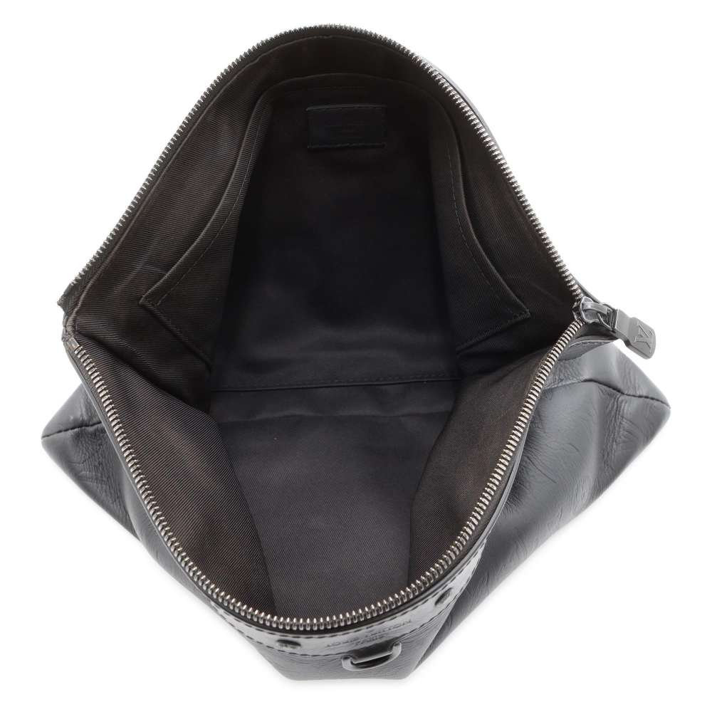 LOUIS VUITTON Pochette・Discovery Noir M62903 Monogram Shadow